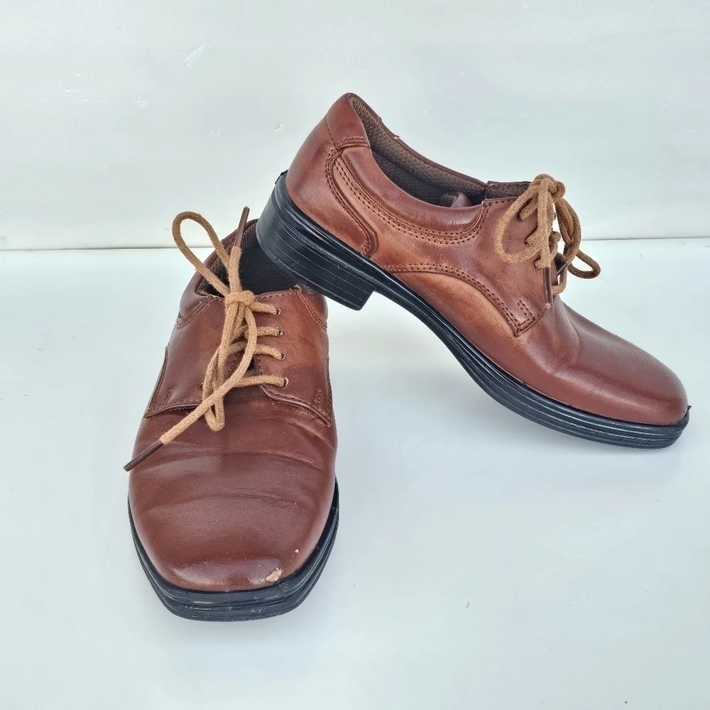 Stafford Boys Dane Jr Cognac brownish tan Dress Shoes  size 12